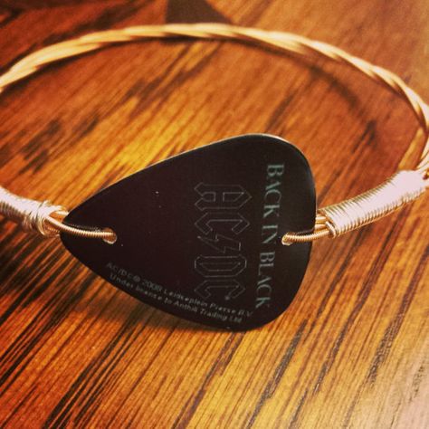 Repurposed AC/DC Guitar Pick Guitar String Bracelet -  Handmade -  Unique on Etsy, $18.00 Pick Guitar, Handmade String Bracelets, Guitar Jewelry, Guitar String Jewelry, Guitar String Bracelet, Guitar Pick Jewelry, Diy Bracelets With String, String Crafts, Handmade Guitar