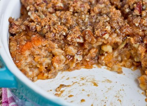 Oatmeal Breakfast Casserole, Sweet Potato Oatmeal, Oatmeal Casserole, Marshmallow Topping, Oatmeal Muffin Recipes, Sweet Potato Dishes, Vegan Sweet Potato, Oatmeal Breakfast, Toasted Marshmallow