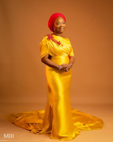 Starting the week bright and vibrant with this stunning on site no-sew draping I did for Barr Oluwatosin Bodunde for her 60th birthday photo shoot!!! Rate the look !! 60th Birthday Shoot, 60th Birthday Photoshoot, Birthday Studio Photoshoot, Birthday Photo Shoot, Birthday Shoot, Studio Photoshoot, Birthday Photo, Birthday Photoshoot, 60th Birthday