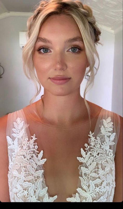 Wedding Makeup Blonde, Bridal Makeup For Blue Eyes, Wedding Makeup Blue, Wedding Makeup For Blue Eyes, Simple Wedding Makeup, Wedding Eyes, Bridal Glam, Bridesmaid Hair Makeup, Bridal Makeup Natural