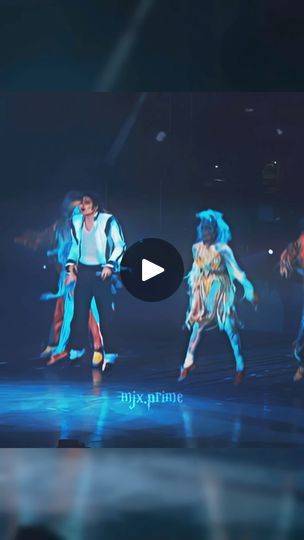 4.8K views · 33K reactions | Michael Jackson - Thriller ‘97 🥶 | Follow - @mjx.prime 

#michaeljackson #kingofpop #thriller #music #pop | ☠️ | mjx.prime · Original audio Thriller Michael Jackson, Michael Jackson Gif, Michael Jackson Thriller, King Of Pops, Michael Jackson, Fun Stuff, Rock N Roll, Audio, The Originals