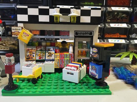 Lego Food, News Stand, Lego House Ideas, Lego Houses, Lego Town, Lego Building Instructions, Lego Lovers, Houses Ideas, Lego Modular