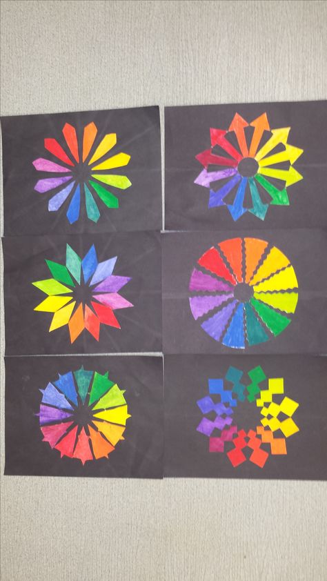 Color Wheel Art Projects Middle School, Color Wheel Art Projects High Schools, Art Projects Middle School, Color Wheel Art Projects, Color Wheel Projects, Intro To Art, Color Wheel Art, High School Project, Color Wheels