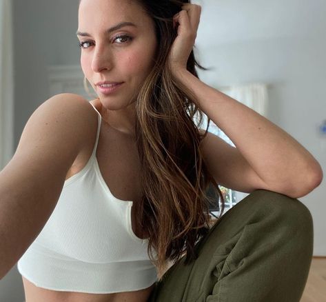 Genesis Rodriguez, Pretty Photos, Book Characters, On Instagram, Beauty, Instagram