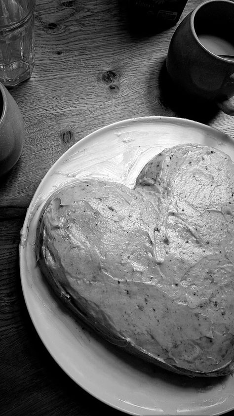 baking | cake | aesthetic | black & white Black And White Baking Aesthetic, Baking Cake Aesthetic, Baking Aesthetic, Cake Aesthetic, Baking Cake, Best Photo Poses, Aesthetic Black, Home Baking, Black And White Aesthetic