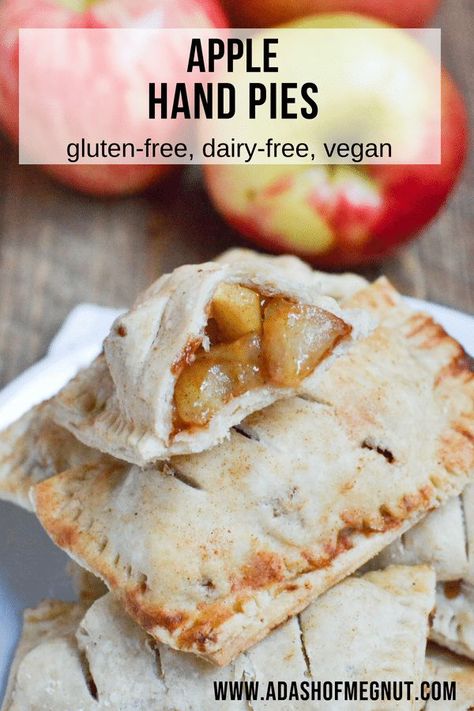 Gluten Free Apple Recipes, Apple Hand Pies, Apple And Cinnamon, Whoopie Pie, Mince Pie, Vegan Apple, Gluten Free Pie, Apple Pies, Gf Desserts