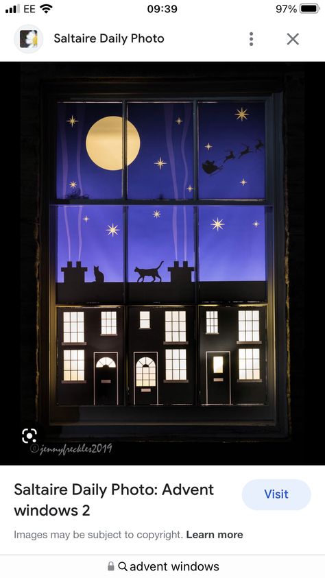 Christmas Advent Window Display, Christmas Window Display Home Diy, Christmas Advent Window, Advent Window Ideas, Christmas Window Display Home, Advent Windows, Halloween Windows, Christmas Window Painting, Christmas Window Display