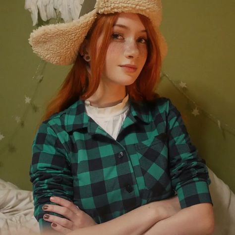 Wendy Corduroy Cosplay, Wendy Gravity Falls Cosplay, Wendy Cosplay, Wendy Costume, Gogo Outfits, Gravity Falls Cosplay, Wendy Corduroy, Cosplay Inspo, Halloween 2024