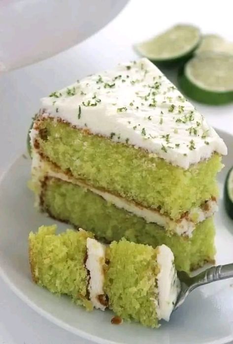 The Pioneer woman - Ree Drummond Family | KEY LIME POUND CAKE Key Lime Cake Recipe, Lime Cake Recipe, Key Lime Pound Cake, Lime Pound Cake, Key Lime Cake, Recipe With Lemon, Lime Cream, Lime Cake, Nutella Brownies