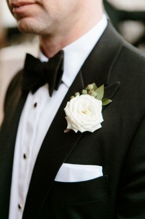 Groomsmen Style, classic black tuxedo with white + green boutonniere at The Grammercy Park Hotel in New York. Brought to life by Designer- Taji, Photographer- Heather Waraksa, Florist- Fleurs Floral & Event Design and Planner- Baton NYC. White Flower Boutonniere, Green Boutonniere, White Rose Boutonniere, Country Club Reception, Groomsmen Style, White Boutonniere, Rose Boutonniere, Bouquet Inspiration, Wedding Day Gifts