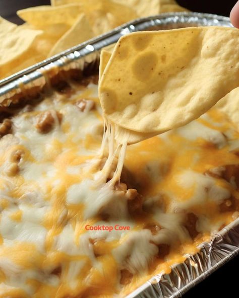 Trash Dip Recipe, Texas Trash Dip, Texas Trash, Vegetable Platter, Crowd Pleasing Appetizers, Appetizer Dips, Refried Beans, Dip Recipes, Tortilla Chips