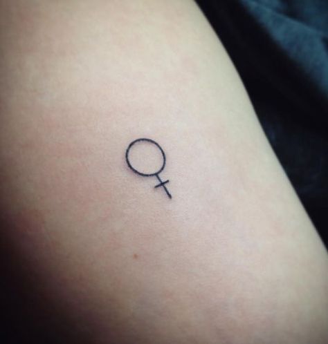 Memento Tattoo, Venus Tattoo, Feminist Tattoo, Female Tattoos, Tattoo Supplies, Symbolic Tattoos, Trendy Tattoos, Skin Art, Piercing Tattoo