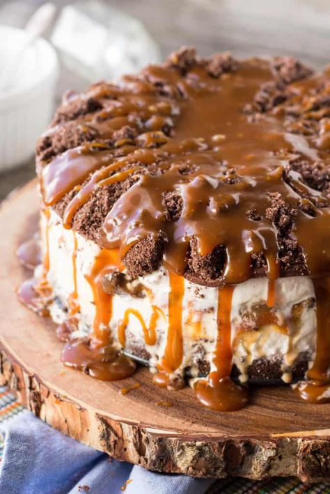 Salted Chocolate + Caramel Ice Cream Cake - Coley Cooks Caramel Ice Cream Cake, Best Ice Cream Cake, Ice Cream Dessert Recipe, Easy Ice Cream Cake, Homemade Ice Cream Cake, Cream Cake Recipe, Ice Cream Cakes, Ice Cream Cake Recipe, Caramel Ice Cream