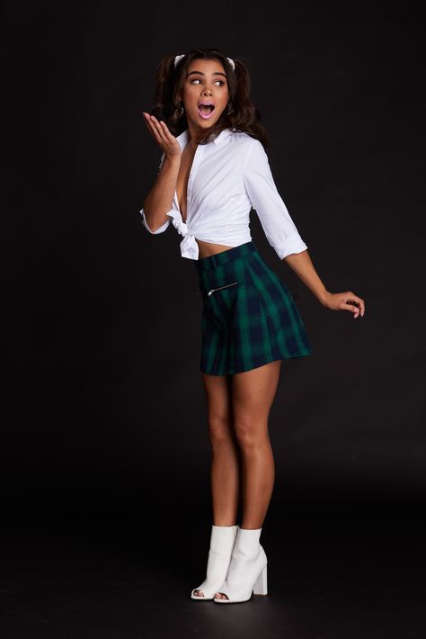 Girl Costume Ideas, Affordable Halloween Costumes, Diy Girls Costumes, Cute Cheap Outfits, Girls Halloween Outfits, Black Halloween Dress, Halloween Costumes For Girls, Plaid Skirt, Halloween Girl