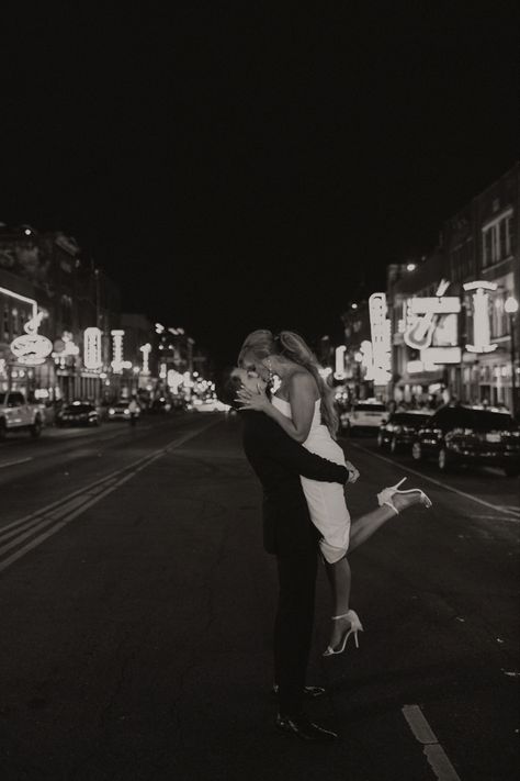 Night City Wedding Photos, Night City Couple Photography, City Night Engagement Photos, Night Time Couples Photoshoot, Broadway Photoshoot, Night Time Engagement Photos, Flash Photoshoot, Nashville Engagement Photos, Mickey Wedding