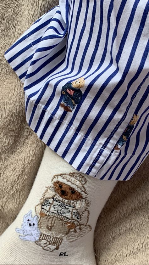 Ralph Lauren Boyfriend Aesthetic, Ralph Lauren Pjs, Polo Ralph Lauren Socks, Ralph Lauren Fall Aesthetic, Ralph Lauren Girl Aesthetic, Cozy Wishlist, Ralph Lauren Girl, Ralph Lauren Socks, Foto Ideas Instagram