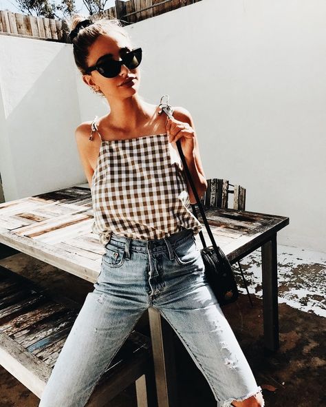 Gingham Top, Top Outfit, Mode Inspo, Inspiration Mode, Style Outfits, Outfits Casuales, Summer Tops, Ripped Jeans, Look Fashion