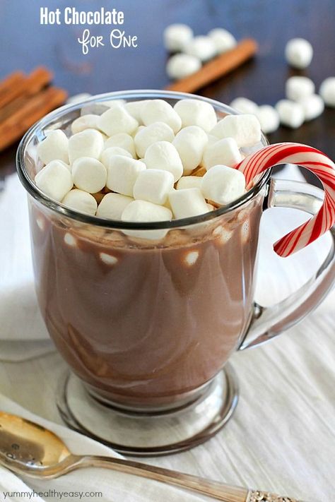 Hot Chocolate For One, Easy Chocolate Brownies, Oatmeal Granola Bars, Diy Hot Chocolate, Delicious Hot Chocolate, Chocolate Ideas, Homemade Hot Chocolate, Hot Coco, Hot Chocolate Bars