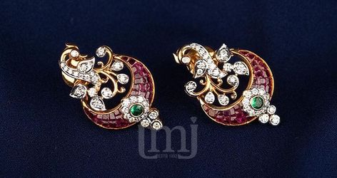 Ear Studs Indian Gold, Gold Daily Wear Earrings, Dimand Earing, Ear Studs Indian, Daily Wear Earrings Gold, Daily Wear Earrings Gold Indian, Gold Studs Earrings Indian, Gold Jumkas, Deity Jewellery