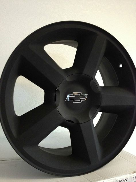 Black Chevrolet Silverado Tahoe Avalanche LTZ Factory Rims 20x8 5 2007 Chevy Avalanche, Chevy Silverado Accessories, 2007 Chevrolet Tahoe, Truck Rims, Silverado Truck, Chevy Girl, Truck Mods, Yantai, Custom Chevy Trucks