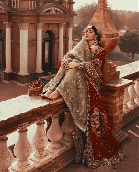 Royal Indian Aesthetic, Desi Wedding Aesthetic, Desi Wedding Dresses, Indian Princess, Asian Wedding Dress, Desi Bride, Punjabi Outfits, Bridal Outfit, Desi Aesthetic