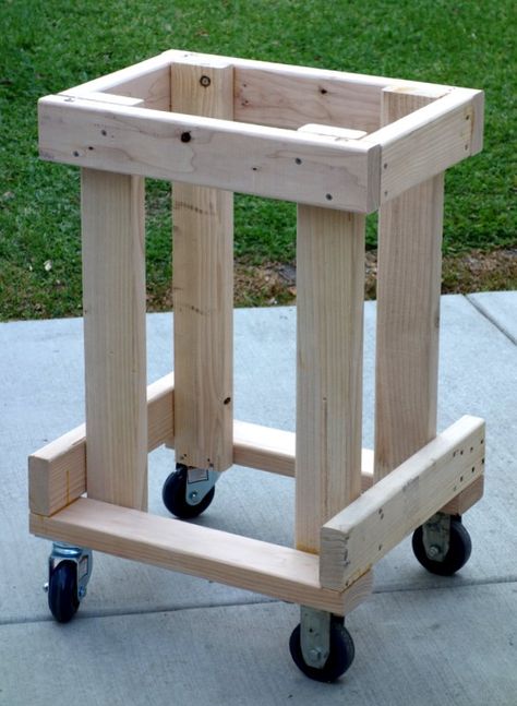 Miter Saw Cart / Precision Fence Woodworking Space, Diy Miter Saw Stand, Timber Joints, Handmade Wood Furniture, Diy Projects Plans, Workbench Plans Diy, Homemade Furniture, Tool Stands, Tool Bench