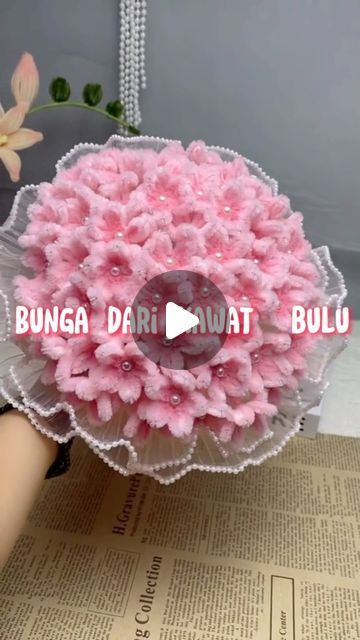 Kembangku Store on Instagram: "Kawat bulu bisa di kreasikan jadi apa lagi nih Yuk komen Sourc : tiktok handcraft #kawatbulumercy" Crochet Work, Crafty Moms, Craft Diy, Arts And Crafts, Paper Crafts, Crochet, Flowers, On Instagram, Instagram