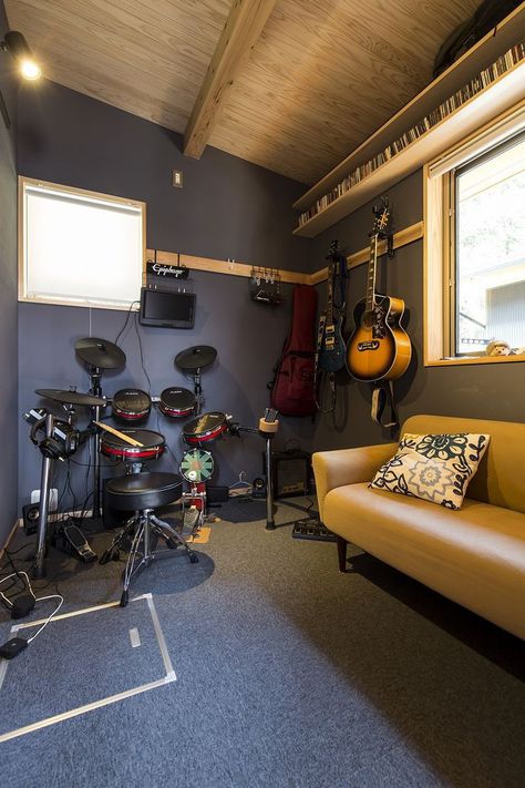 Small Music Room Ideas Home, Music Room Ideas Home Studio, Small Music Room, Music Room Design, Music Bedroom, Drum Room, Home Studio Ideas, Home Music Rooms, Music Corner