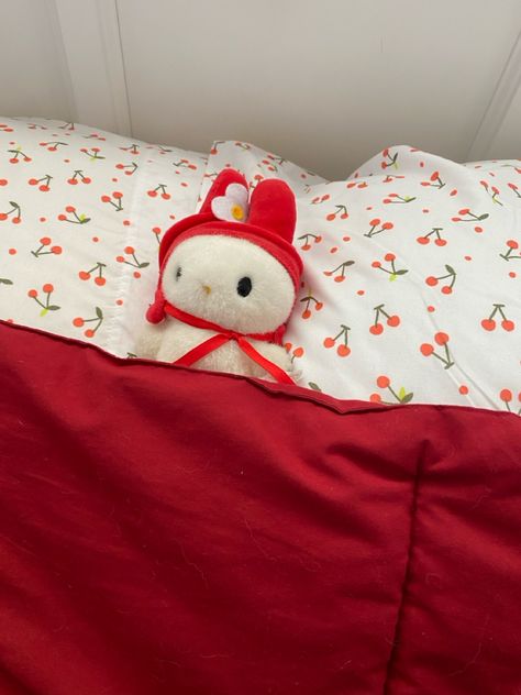 my room 90s my melody plushie cherry red bed aesthetic Red Bed Aesthetic, Red Plushie, Melody Plushie, Red Bed, Red Coquette, Bed Aesthetic, Red Bedding, Phone Theme, My Room