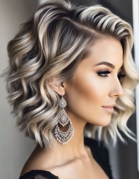 Multi Dimensional Blonde Short Hair, Swing Bob Haircut, Undercut Bob Haircut, Hair Affair, Haircuts For Medium Hair, Penteado Cabelo Curto, Hair Color And Cut, Hair Inspiration Color, Hair Today