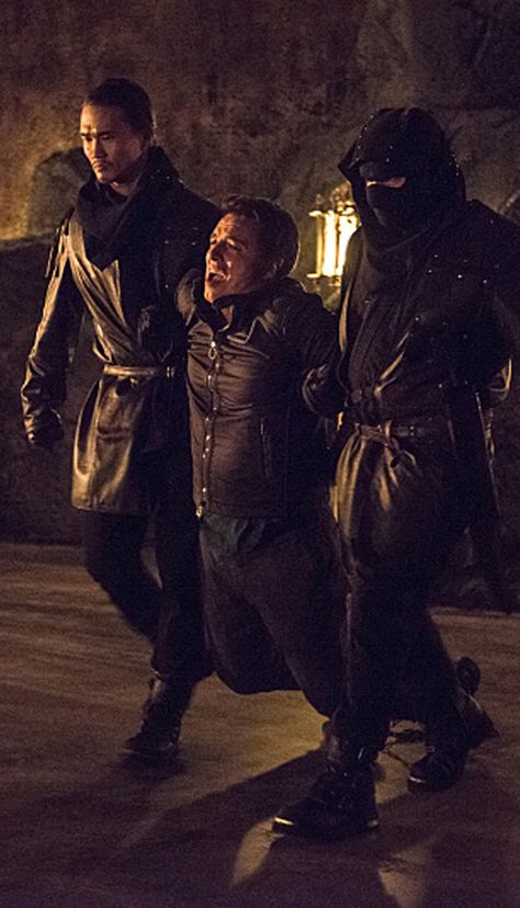 Arrow 3x15 - Malcom Merlyn, Maseo Malcolm Merlyn, Flash Drawing, League Of Assassins, Supergirl 2015, Dc Tv Shows, Dc Legends, Cw Dc, John Barrowman, Dc Legends Of Tomorrow