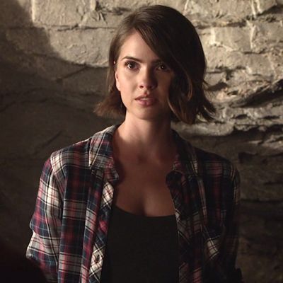 Teen Wolf Imagines - Someone's Pregnant (Malia) - Wattpad Teen Wolf Malia, Teen Wolf Imagines, Malia Hale, Malia Tate, Shelley Hennig, Wolf Character, Teen Wolf Mtv, Teen Tv, Female Character Inspiration