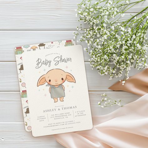 Invitation Harry Potter, Unique Baby Shower Themes, Wizard Magic, Dobby Harry Potter, Harry Potter Baby Shower, Harry Potter Baby, Wedding Wall Decorations, Simple Baby Shower, Harry Potter Theme