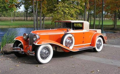 Cord Automobile, Duesenberg Car, Auburn Car, Cord Car, Automobile Companies, Old Gas Stations, Car Museum, Frank Lloyd, Frank Lloyd Wright