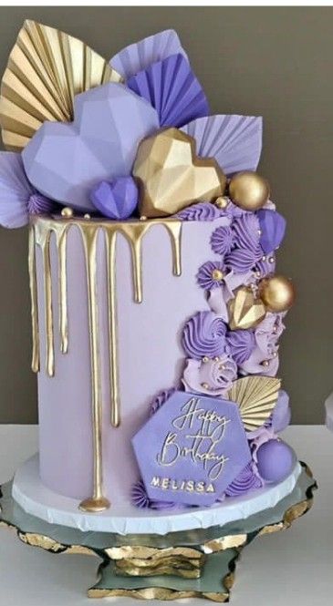 New Cake Designs Unique, Birthday Cake Purple, Birthday Cake With Fondant, New Cake Design, Birthday Cake Decorating Ideas, Decorative Cakes, Cake Simple, 60th Birthday Cakes, Beautiful Cake Designs