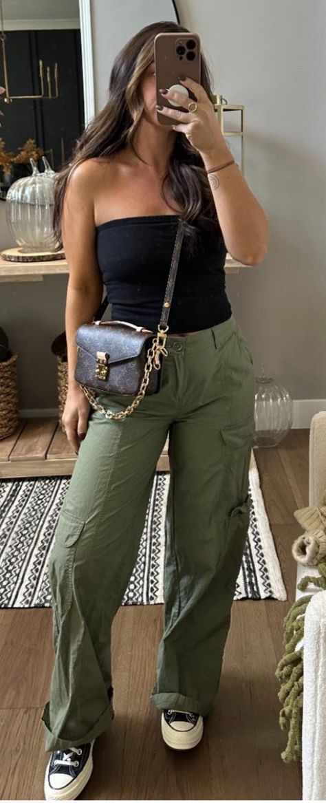 Army Green Pants Outfit Fall, Army Green Pants Outfit, Green Pants Outfit, Army Green Pants, Pants Outfit Fall, Cargo Pants Outfit, Green Pants, Linen Pants, Denim Vest