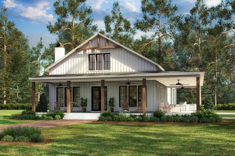 Barn Plan, Barndominium Floor Plans, Farmhouse Style House Plans, Casas Coloniales, Barn Style House, Modern Farmhouse Plans, Cottage House Plans, Barn House Plans, Loft Spaces