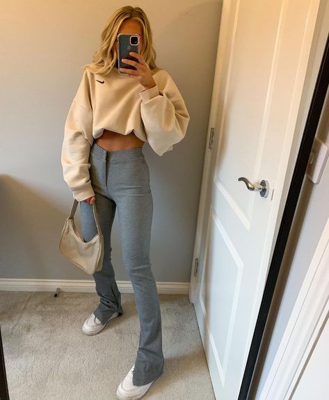 Sporty Pants, Women Streetwear, Cold Outfits, Causal Outfits, Causual Outfits, Neutral Fashion, Cute Summer Outfits, Streetwear Women, Side Split