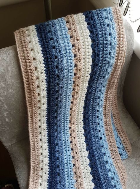 Blue And Tan Crochet Blanket, Crochet Rug Pattern, Easy Granny Square, Crochet Throw Pattern, Stitch Blanket, Crochet Afghan Patterns Free, Crochet Fairy, Easy Crochet Baby Blanket, Crochet Stitches Diagram