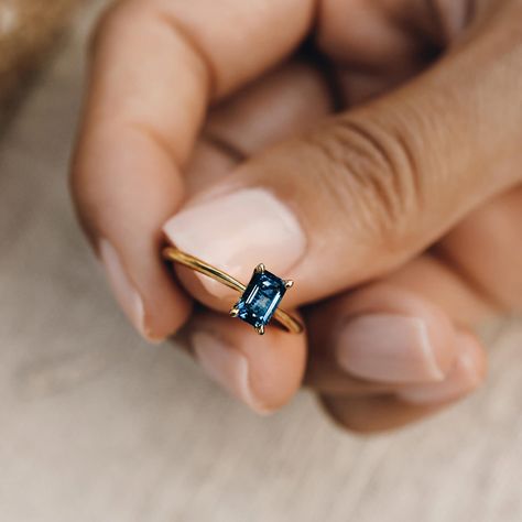 A London blue topaz baguette ring on a gold band. London blue topaz gemstone measures at 6mm x 4mm. Art Deco Sapphire Ring, Blue Gemstone Rings, Baguette Ring, Zierlicher Ring, Topaz Engagement Ring, London Blue Topaz Ring, Ring Inspo, Sapphire Rings, Big Rings