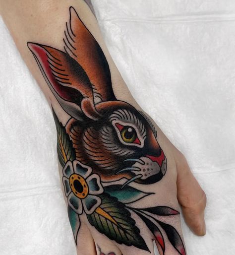 Animal Hand Tattoos For Women, Traditional Hand Tattoos For Women, Traditional Tattoo Rabbit, Traditional Rabbit Tattoo, Traditional Hand Tattoo, Rabbit Tattoo, Traditional Style Tattoo, Single Needle Tattoo, Bunny Tattoos