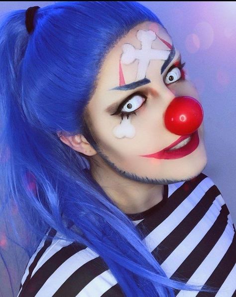 Buggy Cosplay, Shanks And Buggy, Anime Makeup, One Piece Cosplay, Edgy Makeup, Clown Makeup, Fantasias Halloween, Pokemon Drawings, Body Makeup