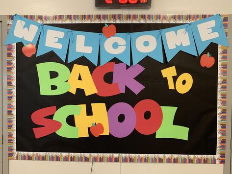 Welcome To Kindergarten Bulletin Boards First Day, Bulletin Board Welcome Back To School, First Week Of School Bulletin Board, Welcome Back Bulletin Boards Preschool, Welcome Back To School Bulletin Boards Elementary, Welcome Back Bulletin Boards Elementary, First Day Of School Bulletin Board, Welcome Back To School Decoration Ideas, Welcome Bulletin Board Ideas For School