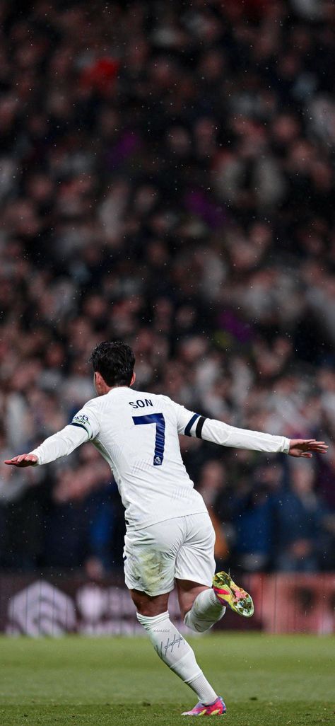 4K Wallpaper Son Heung Min Wallpaper, Heung Min Son, Tottenham Hotspur Wallpaper, Tottenham Football, Son Heung Min, Afc Ajax, Football Photography, Jdm Wallpaper, Tottenham Hotspur Fc