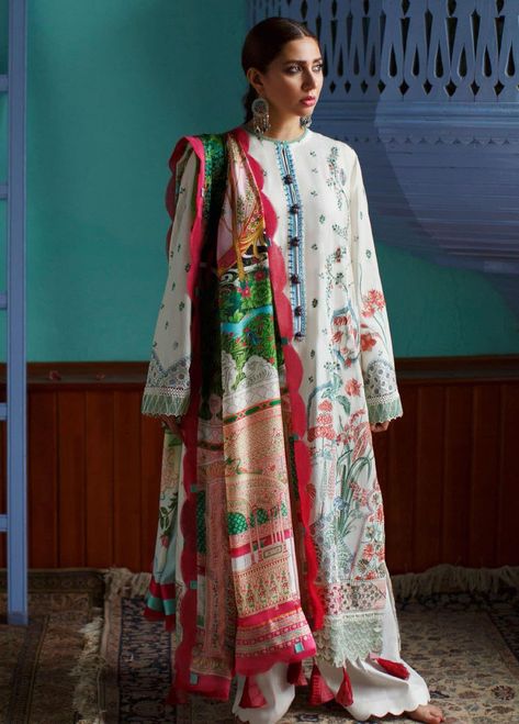 Suit Stitching Ideas, Elan Lawn, Suit Stitching, Dupatta Designs, Pakistani Boutique, Latest Salwar Suits, Stitching Ideas, Pakistani Suit, Salwar Suits Online