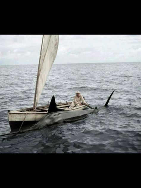 "The Old Man and the Sea" and a huge Blue Marlin. Old Man Pictures, Nautical Pictures, Spencer Tracy, Old Fisherman, Stormy Sea, Nautical Art, Island Style, West Indies, Old Man