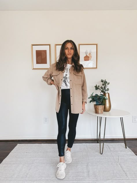 Spring Capsule Wardrobe (With 20 Outfit Ideas!) - Stitch & Salt Shacket Outfit, Capsule Wardrobe Outfits, Spring Capsule, Spring Capsule Wardrobe, Legging Outfits, Wardrobe Outfits, Ideas Outfit, Cooler Look, Neutral Outfit