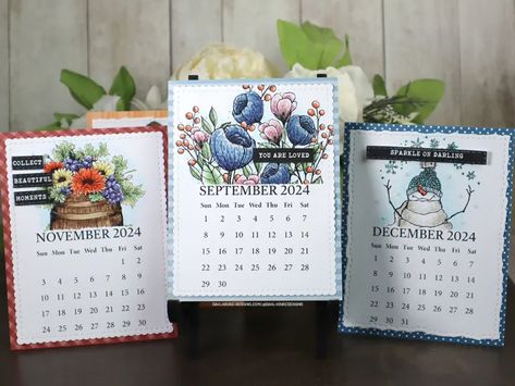 How To Make Mini Calendars, Cricut Desk Calendar, Diy Desktop Calendar, Mini Calendars 2024 Free Printable, Calendar Cover Design Ideas, Stampin Up Calendar Ideas, Calendar Ideas Design, Calender 2024 Designs, Desktop Calendar Design