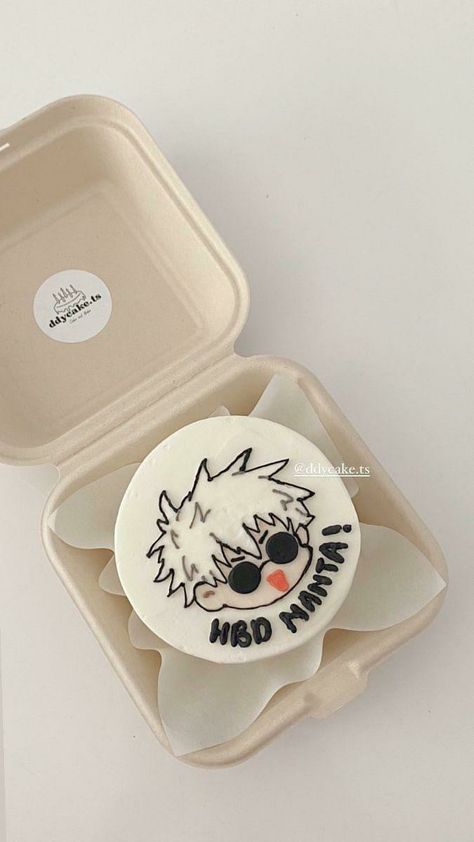 Gojo Cake Design, Gojo Satoru Cake Design, Jjk Cake Ideas, Bento Cake Anime, Jjk Birthday Cake, Gojo Birthday Cake, Anime Cake Design Birthday, Korean Bento Cake, Korean Bento