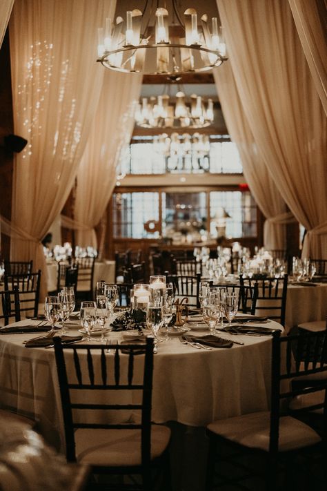 Bedford Village Inn Wedding, Bedford Village Inn, Village Inn, Bridal Packages, Garden Venue, Vermont Wedding, Great Hall, Landmark Buildings, Reception Seating